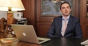 English nannies and their role in raising bilingual children